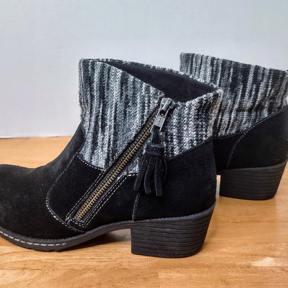 boc Black Ankle Boots with Gray Knit Cuff